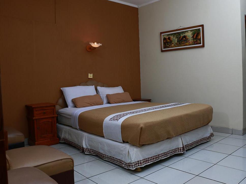 Mataram Hotel Yogyakarta Bagian luar foto