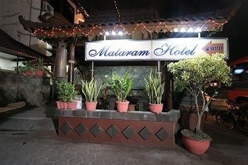 Mataram Hotel Yogyakarta Bagian luar foto
